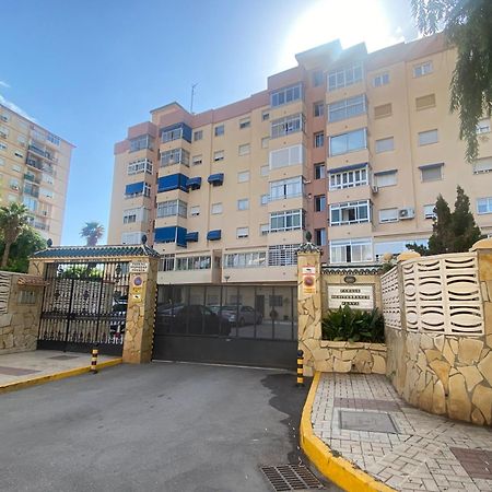 Moderno Y Completo Apartamento Frente Al Mar 말라가 외부 사진