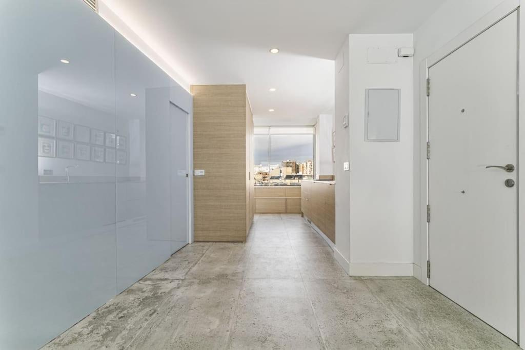 Moderno Y Completo Apartamento Frente Al Mar 말라가 외부 사진